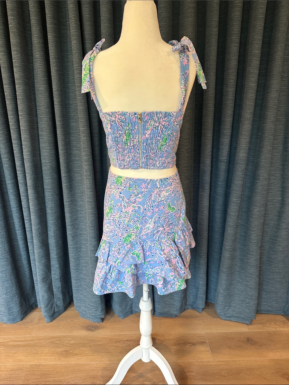 Lilly Pulitzer Lavender Blue Floral Two Piece Outfit - Picture 2 of 7